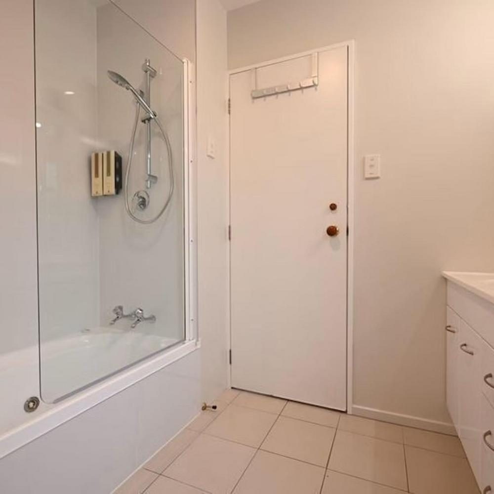 Two-Bedroom Apartment with Spa